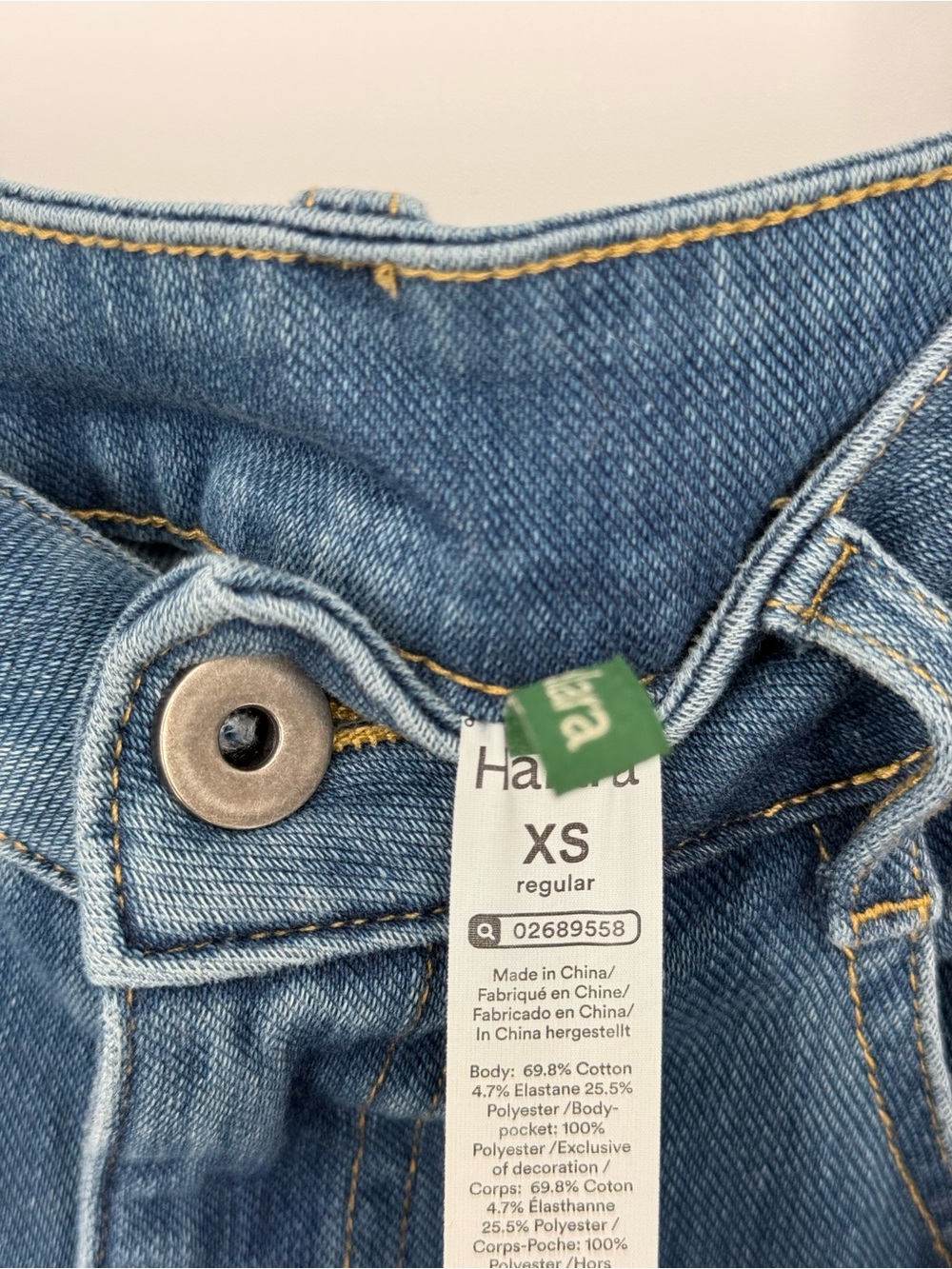 HALARA High Waisted Wide Leg Cuffed Jeans Size XS Medium Wash - Picture 5 of 6